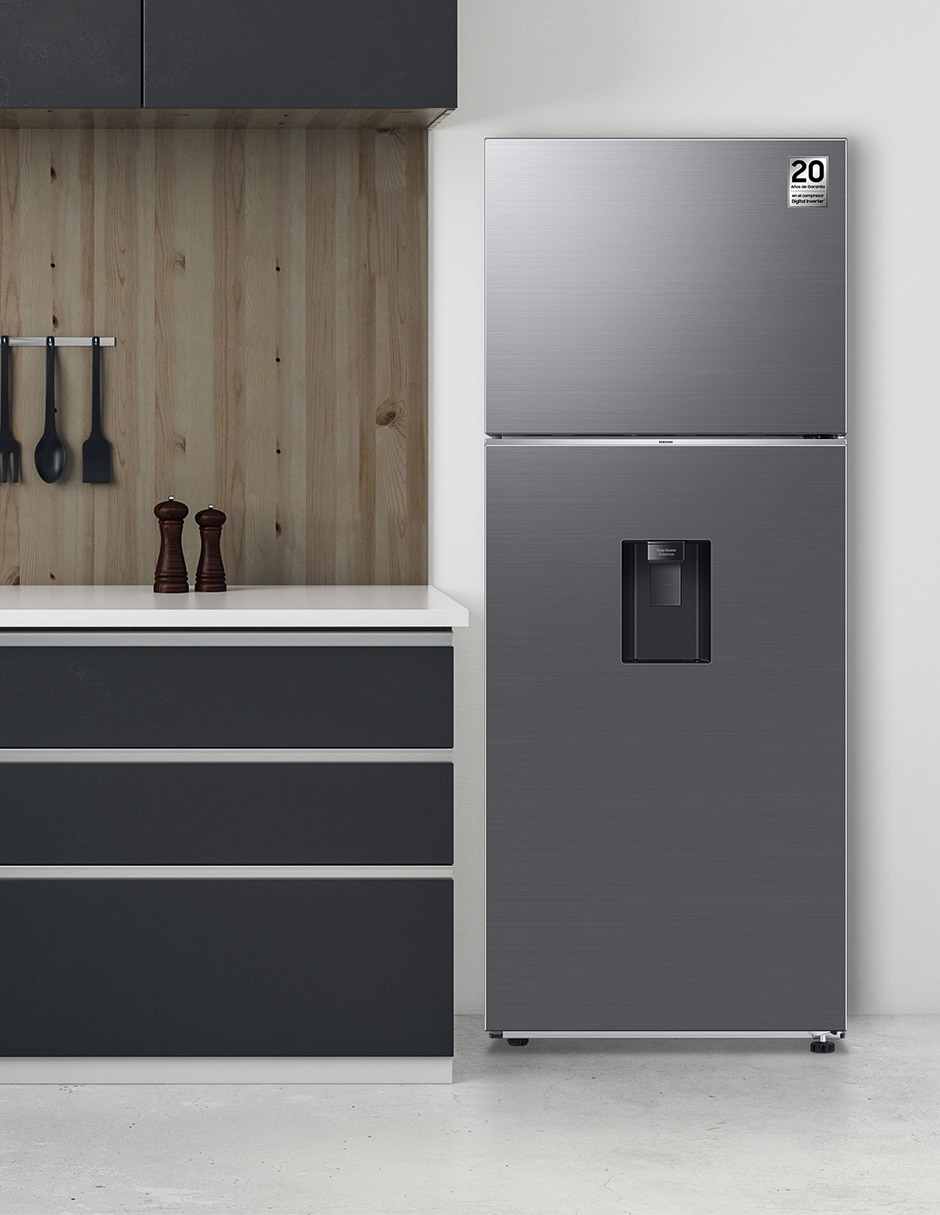 Refrigerador Top mount Samsung 15 pies cúbicos tecnología inverter y automática RT42DG6774S9EM